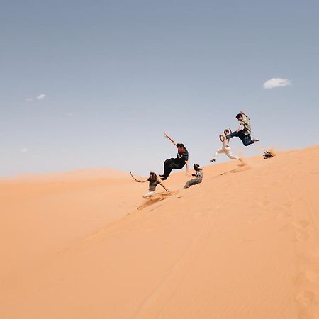 Luxury Maktoub Hotel Merzouga Exterior foto