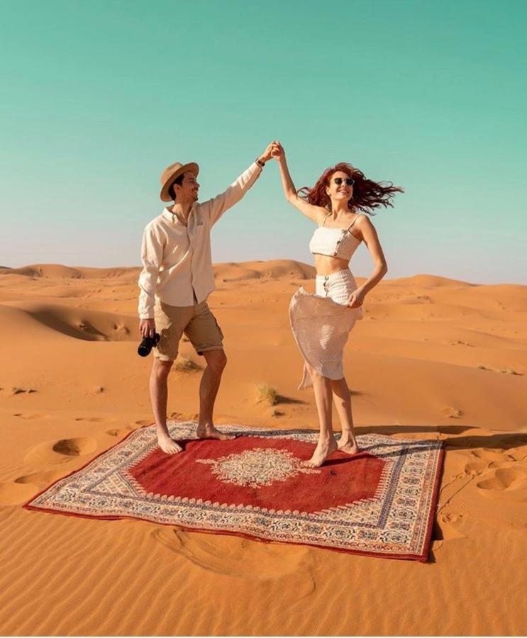 Luxury Maktoub Hotel Merzouga Exterior foto