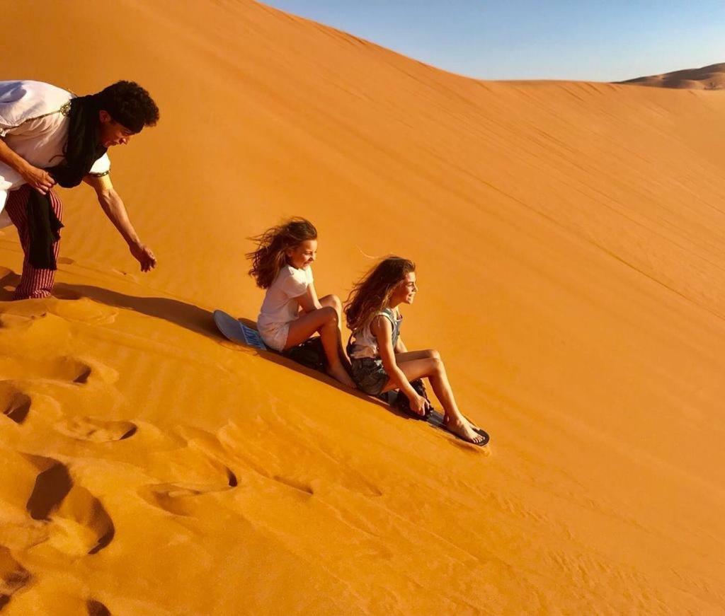 Luxury Maktoub Hotel Merzouga Exterior foto